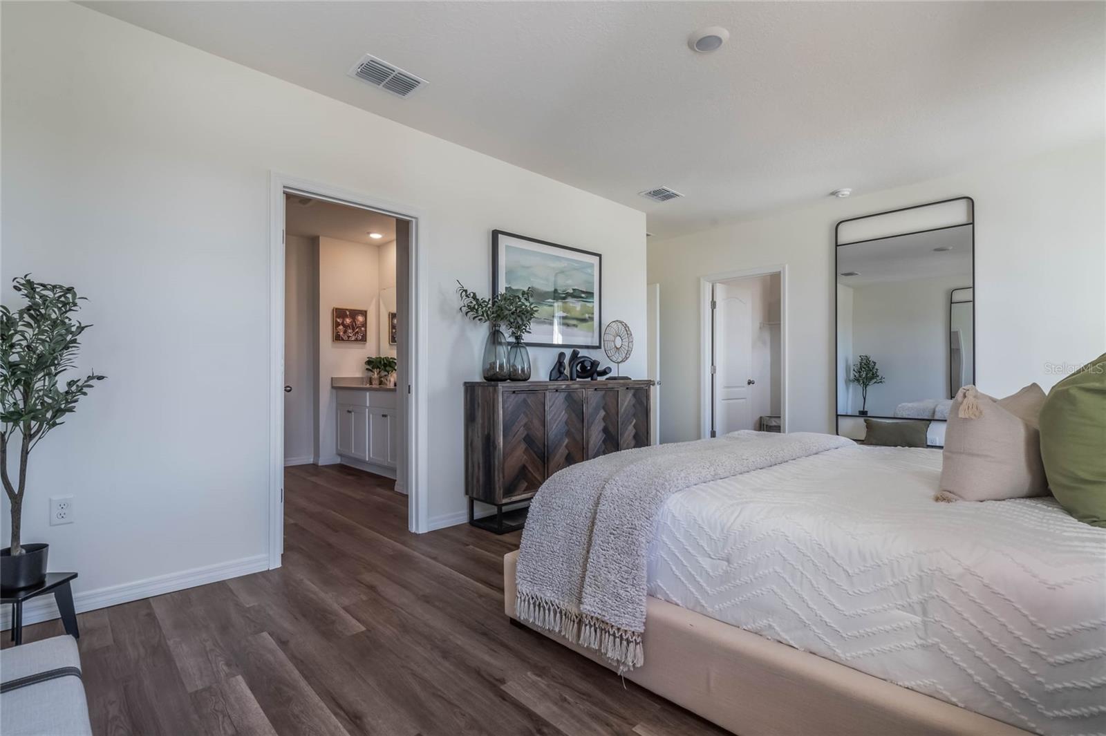 AVALON PARK TAVARES - Residential