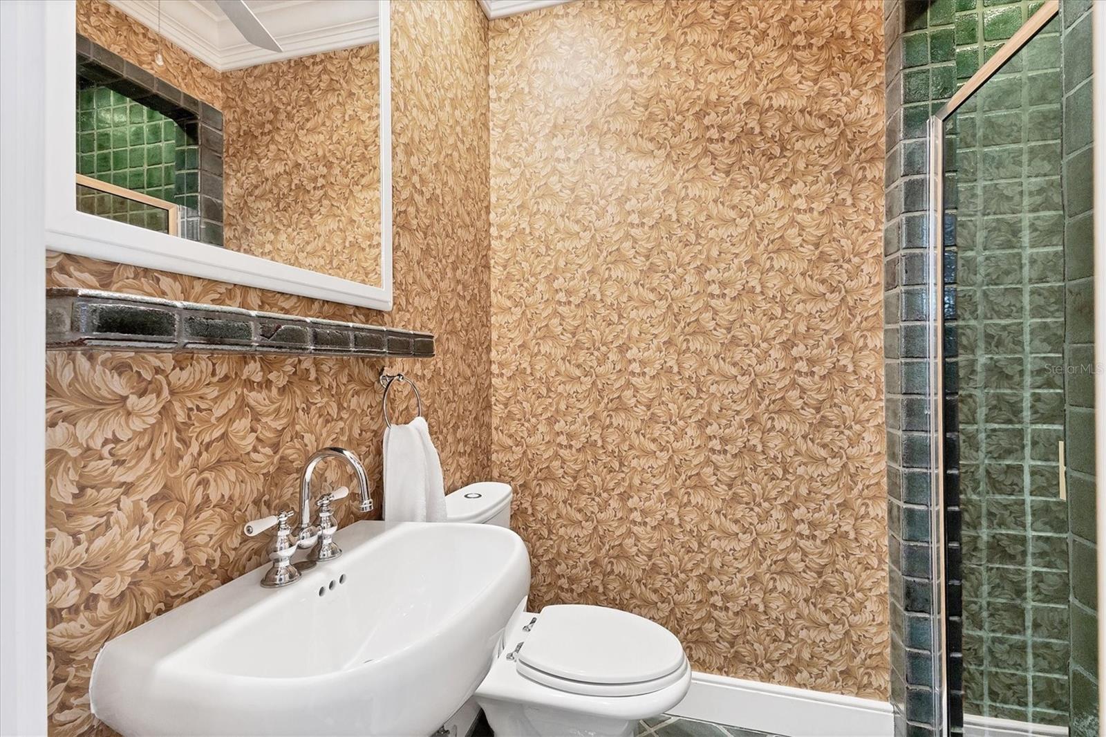 BRIDGEWATER TWNHMS - Residential