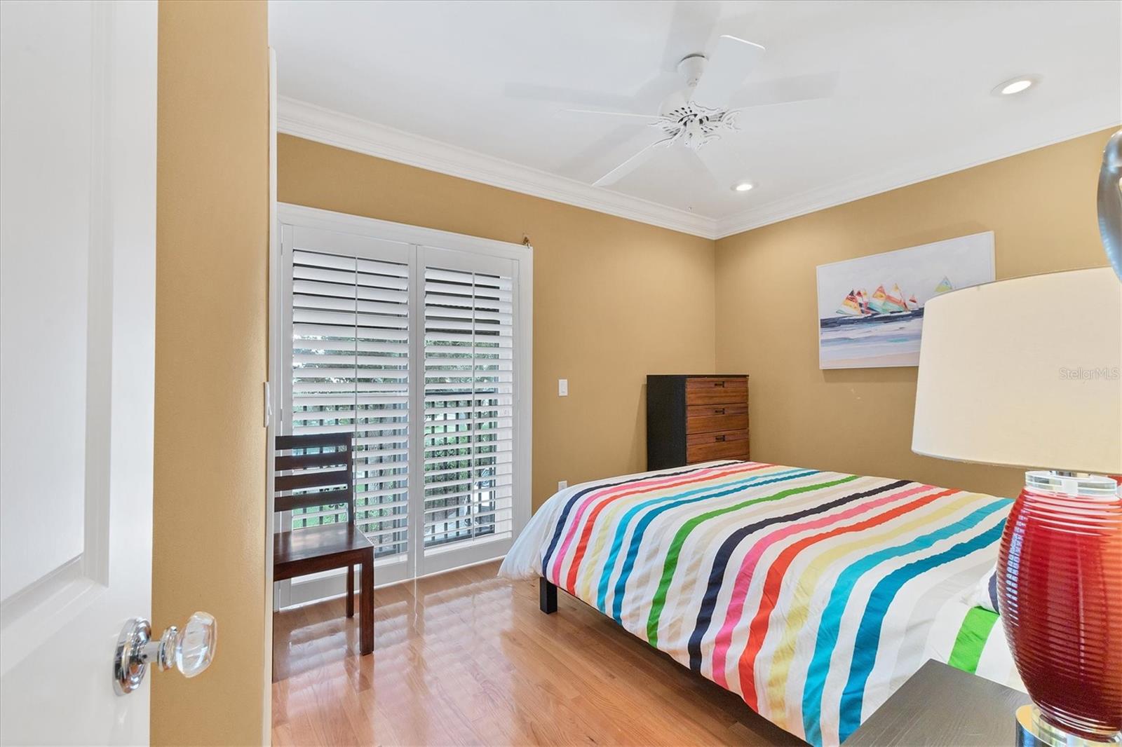 BRIDGEWATER TWNHMS - Residential