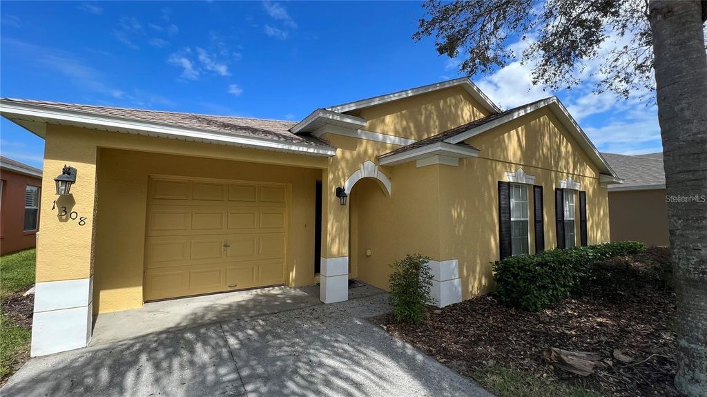 Photo of 1308 Zureiq Court, Clermont, FL 34714 (MLS # S5145979)