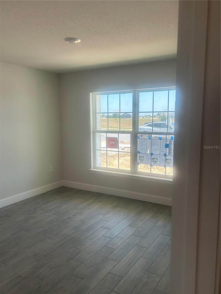 LAKE JULIANA ESTATES - Residential Lease