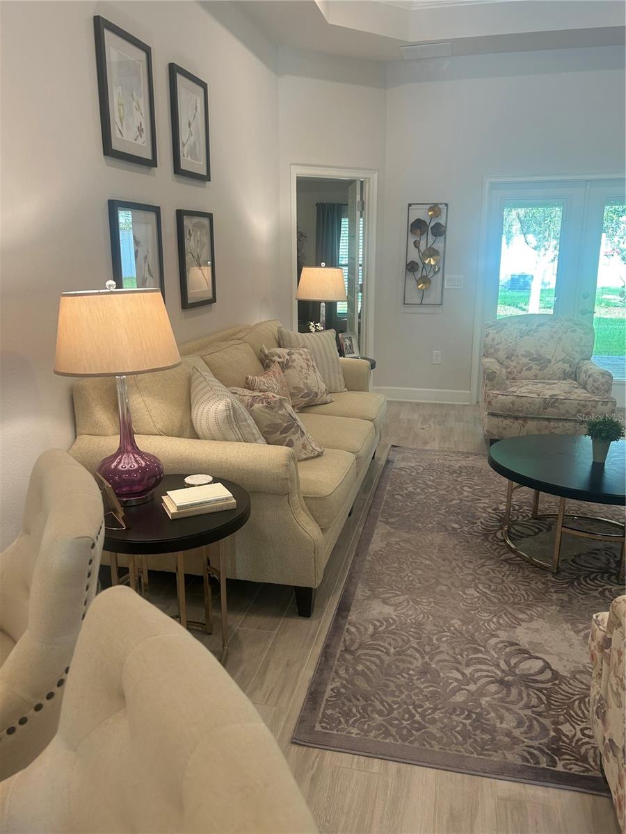 LAKE JULIANA ESTATES - Residential Lease