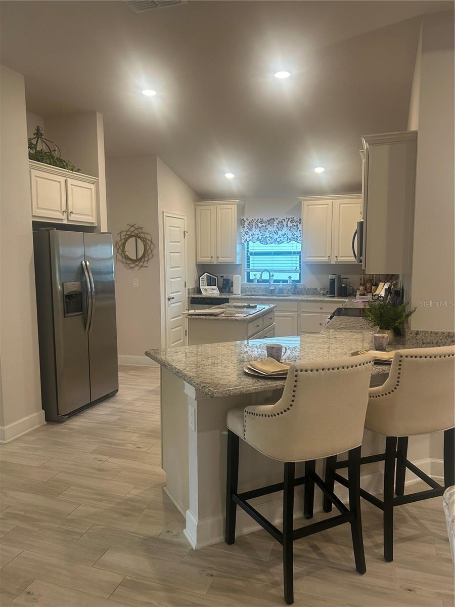 LAKE JULIANA ESTATES - Residential Lease