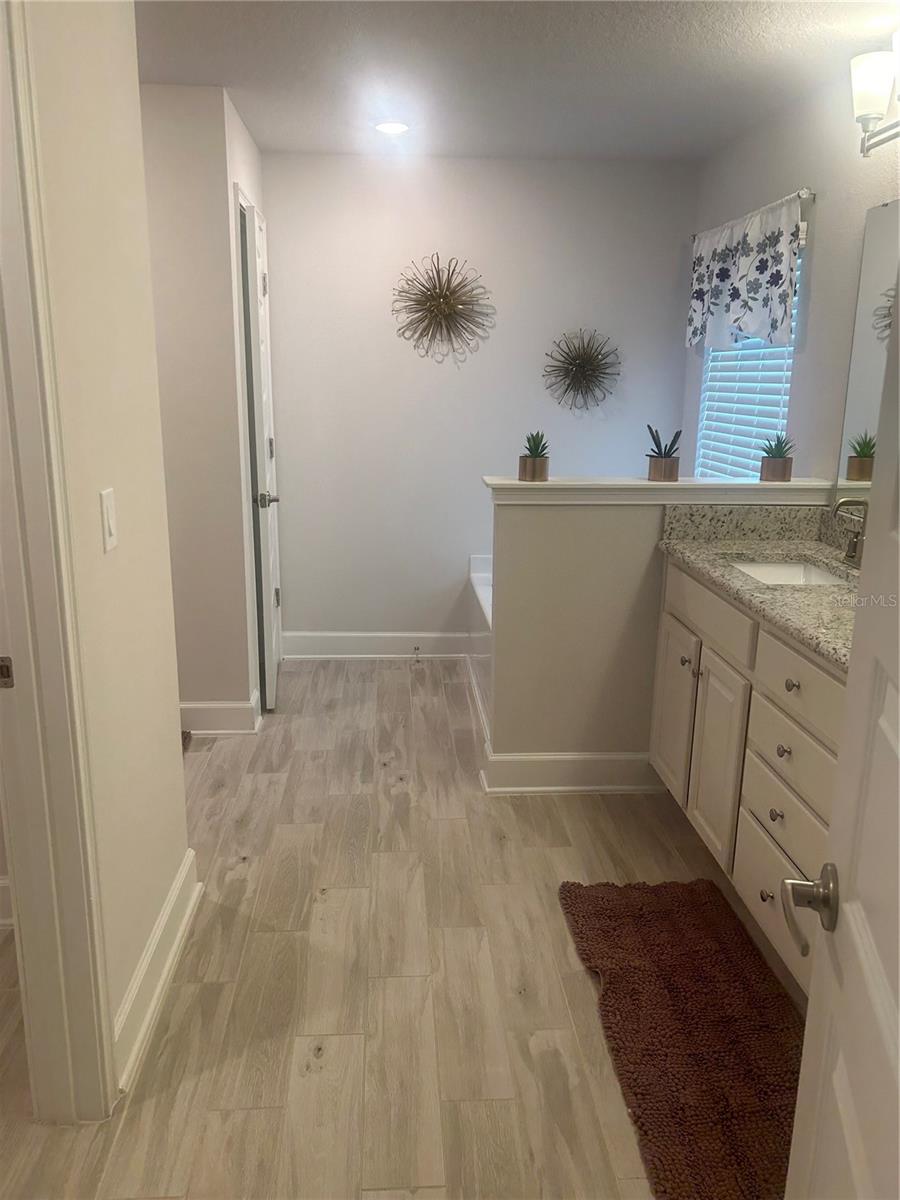 LAKE JULIANA ESTATES - Residential Lease