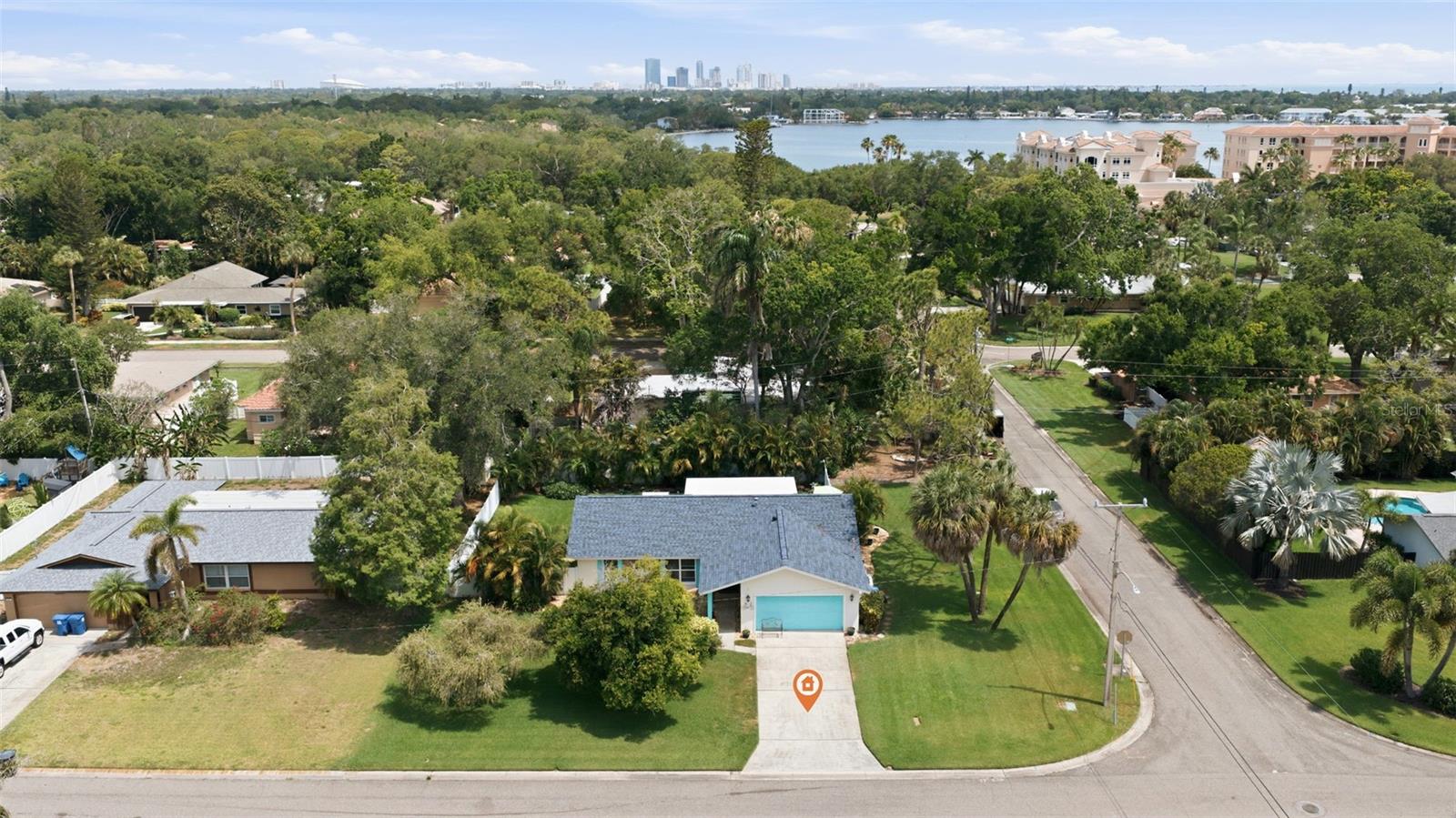 BAHAMA BEACH REP - Residential