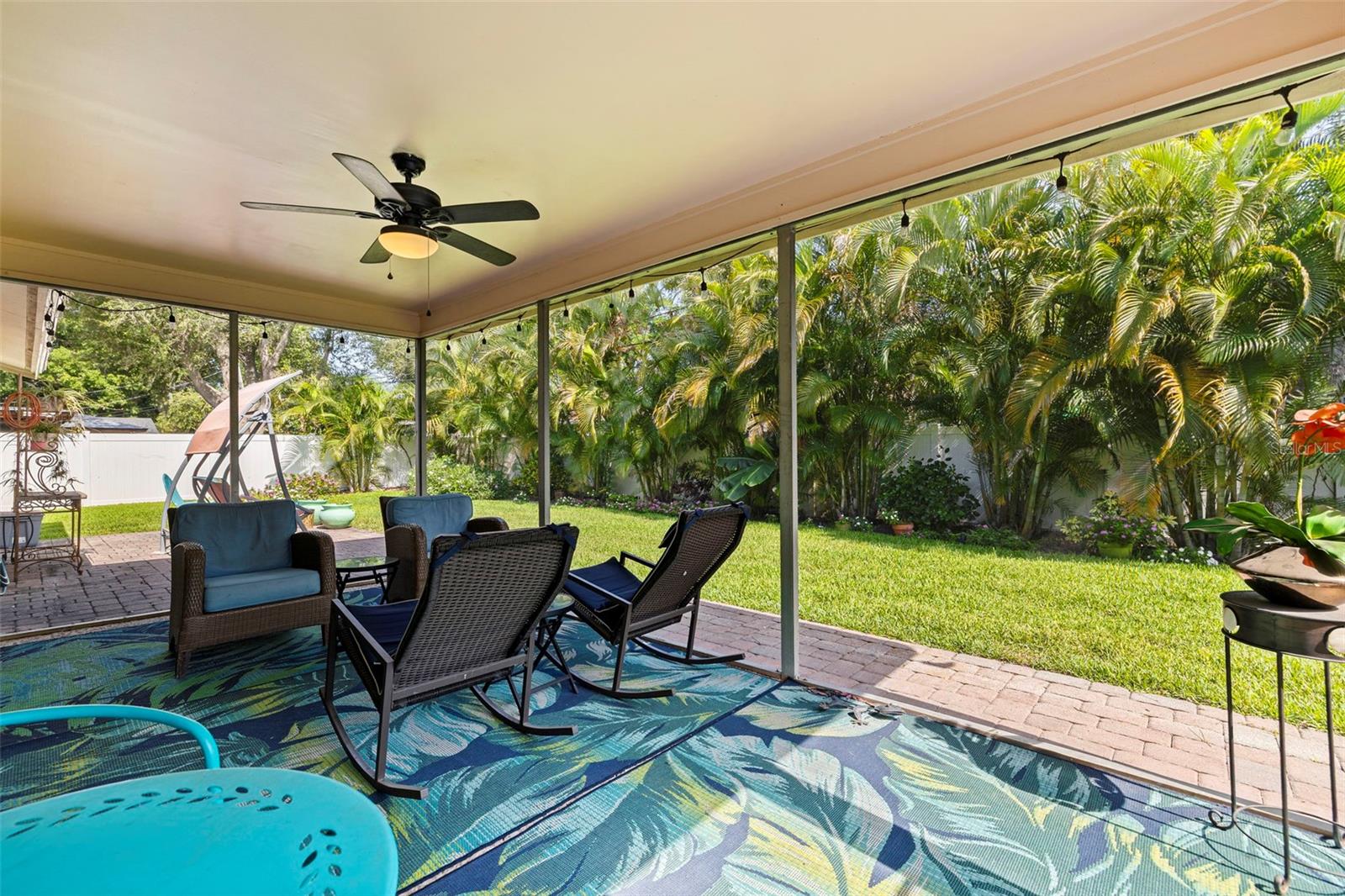 BAHAMA BEACH REP - Residential