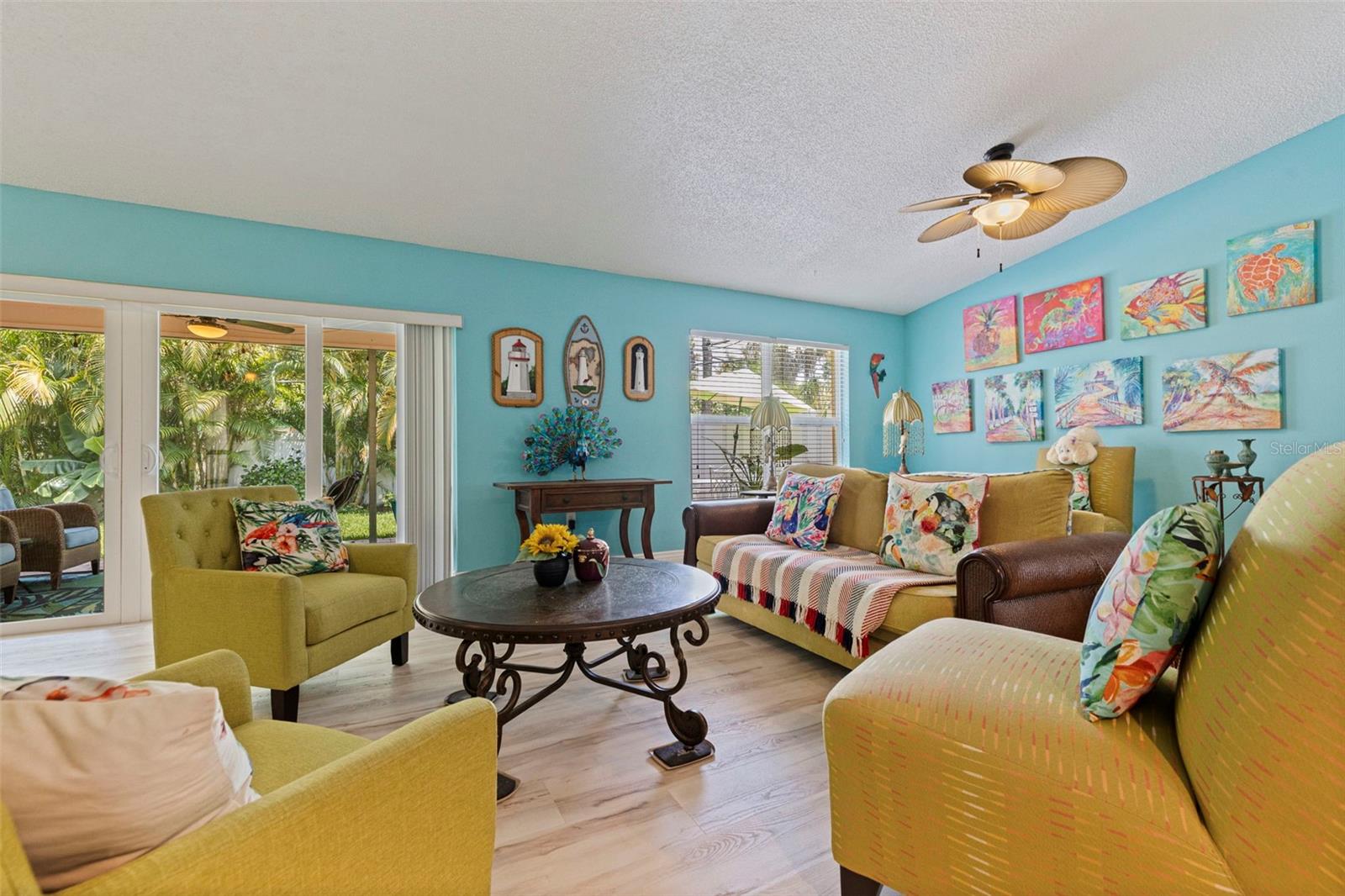 BAHAMA BEACH REP - Residential