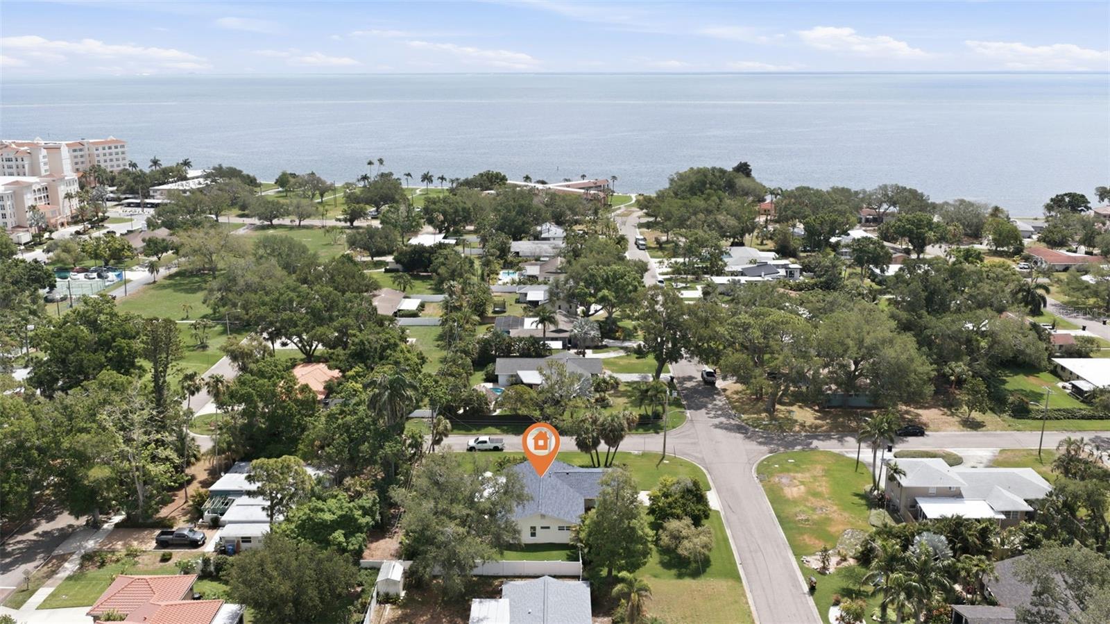 BAHAMA BEACH REP - Residential