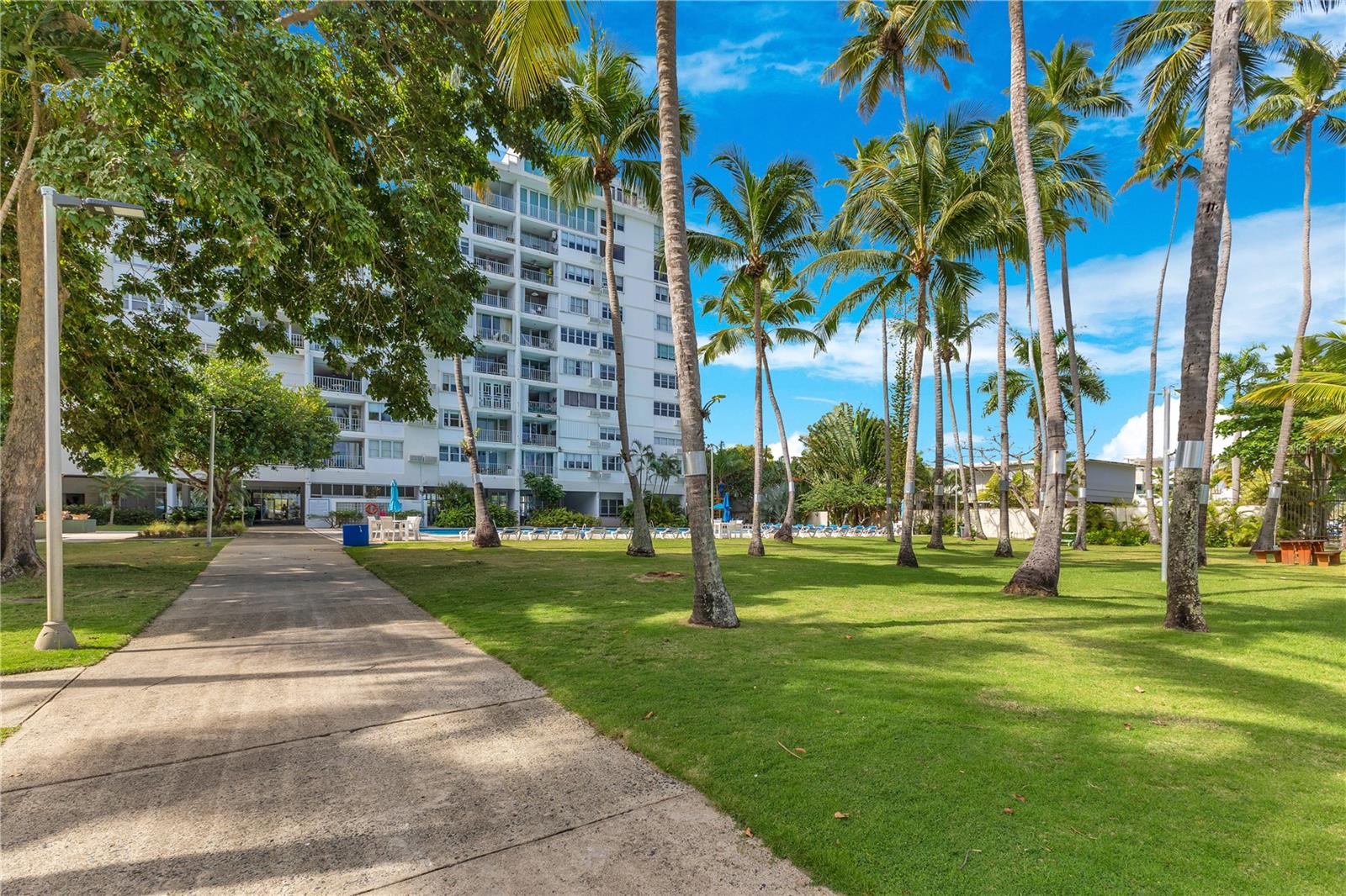 PARK BOULEVARD - Residential