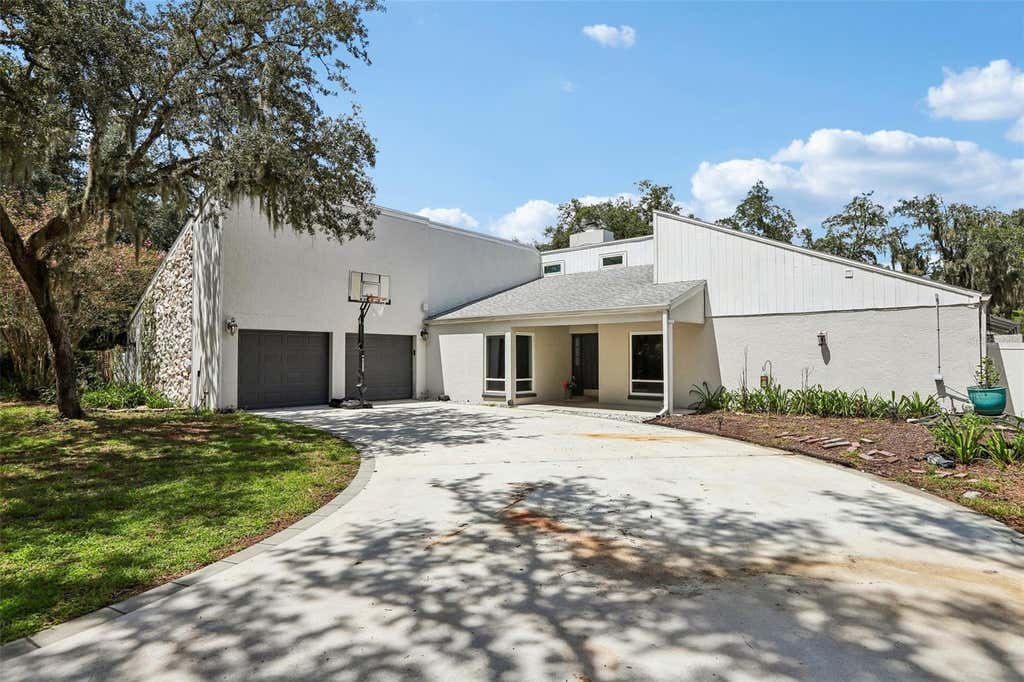 Photo of 4603 Ridgecliff Drive, Brandon, FL 33511 (MLS # TB8537654)