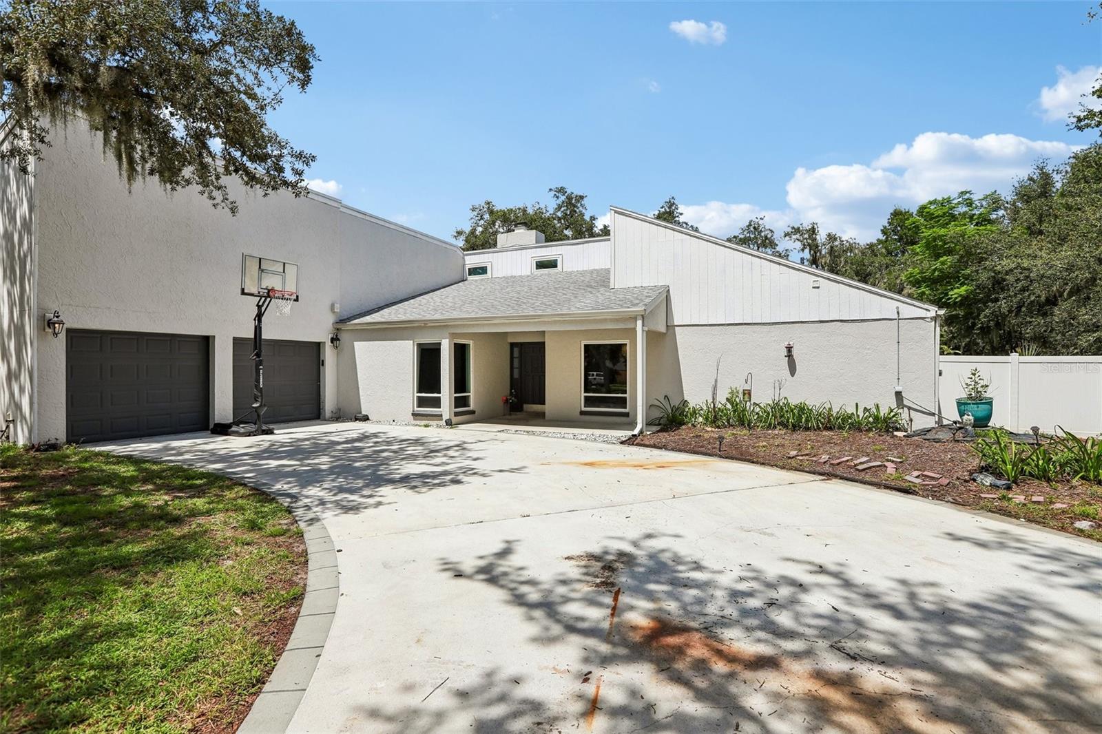 4603 RIDGECLIFF DRIVE