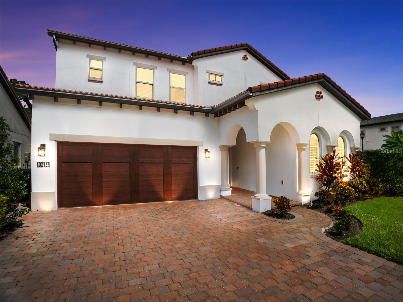 ROYAL CYPRESS PRESERVE - Residential Lease