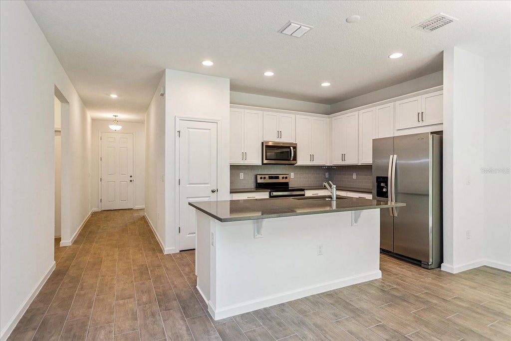 Photo of 2812 Doolittle Street, Tavares, FL 32778 (MLS # G5117991)