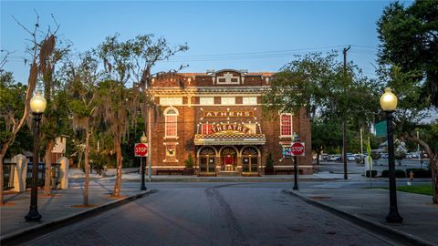 A home in DELAND