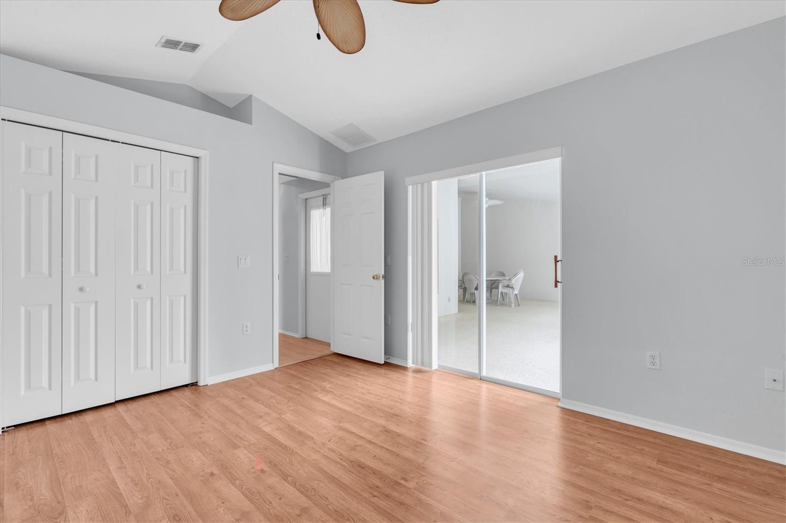 TRINITY OAKS SOUTH - Residential