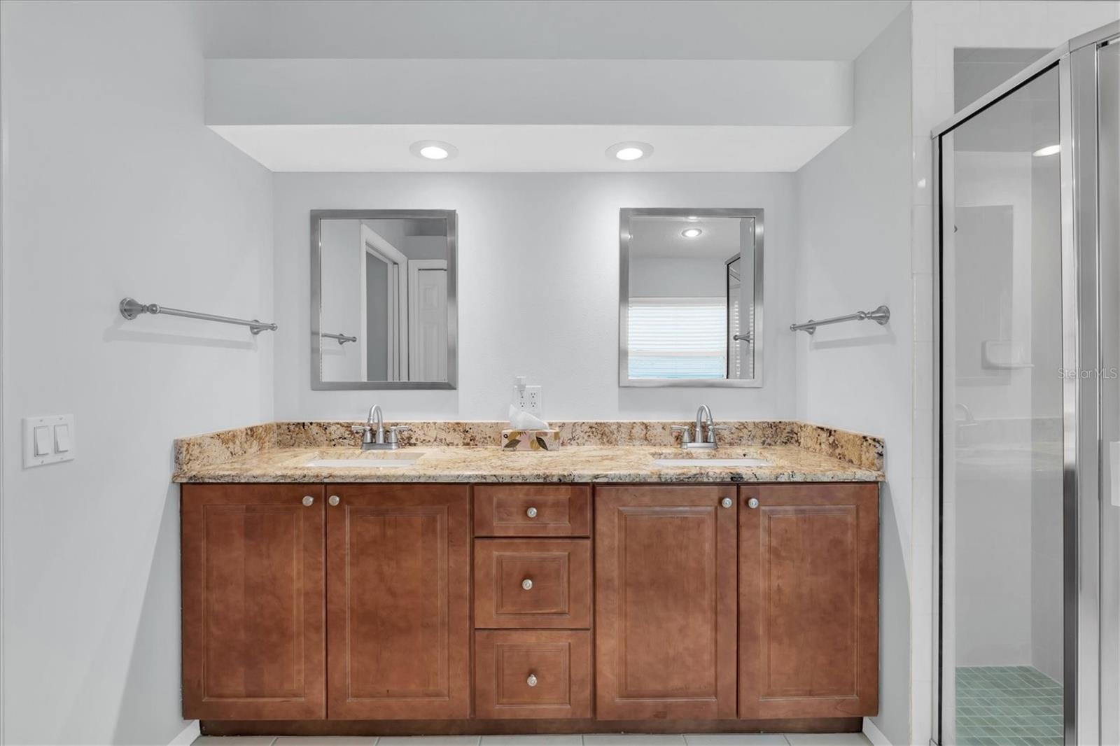 TRINITY OAKS SOUTH - Residential