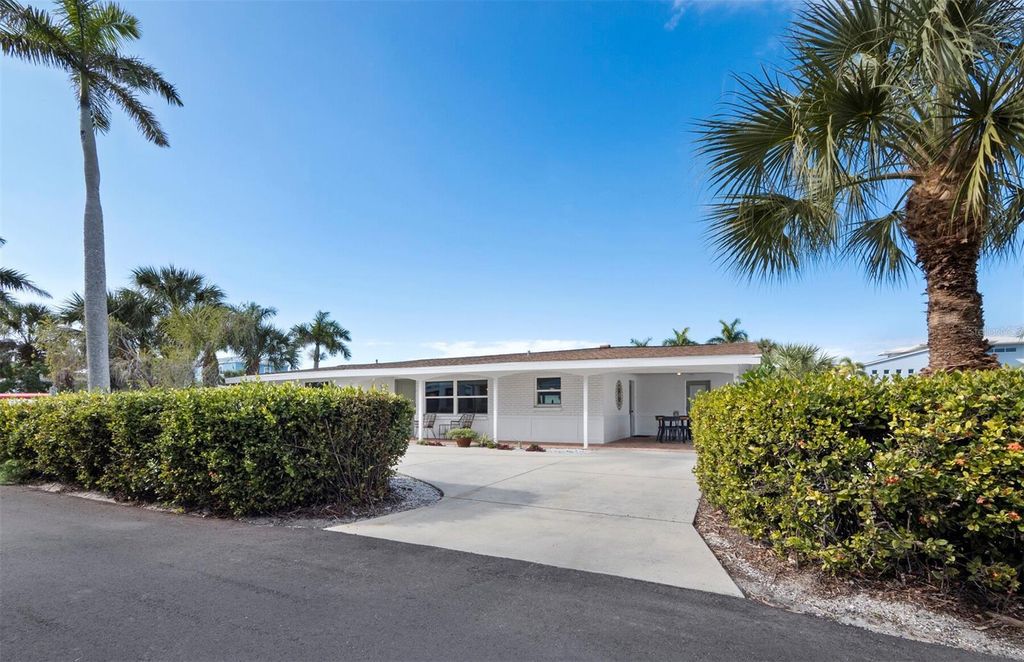 Photo of 691 Tarawitt Drive, Longboat Key, FL 34228 (MLS # A4678131)