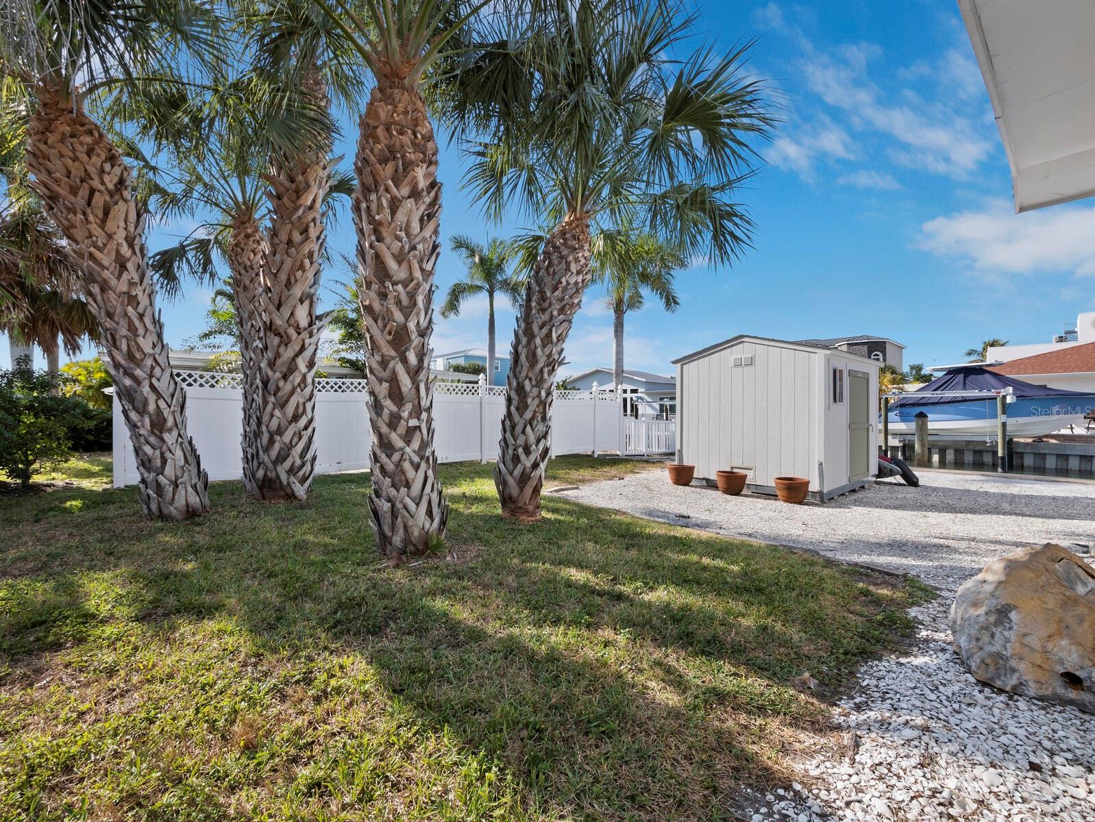 LONGBOAT KEY - Residential
