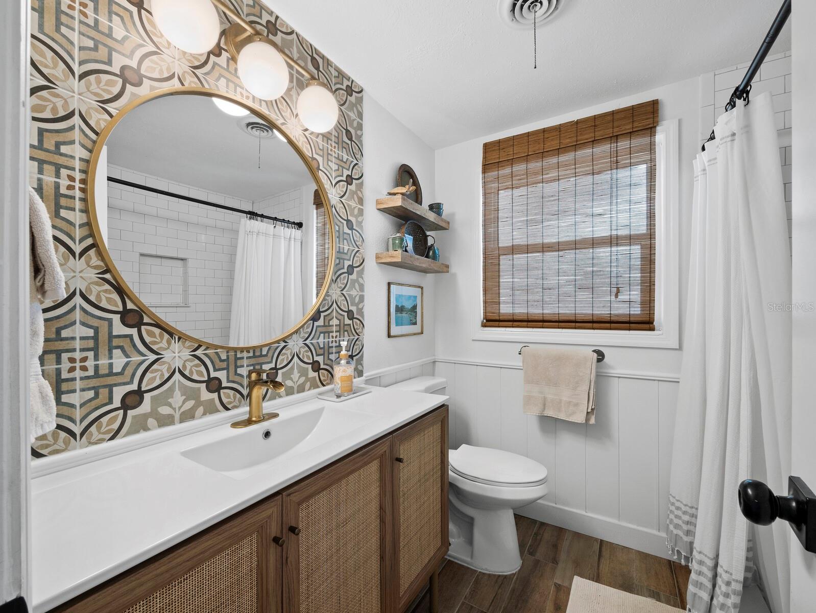 LONGBOAT KEY - Residential