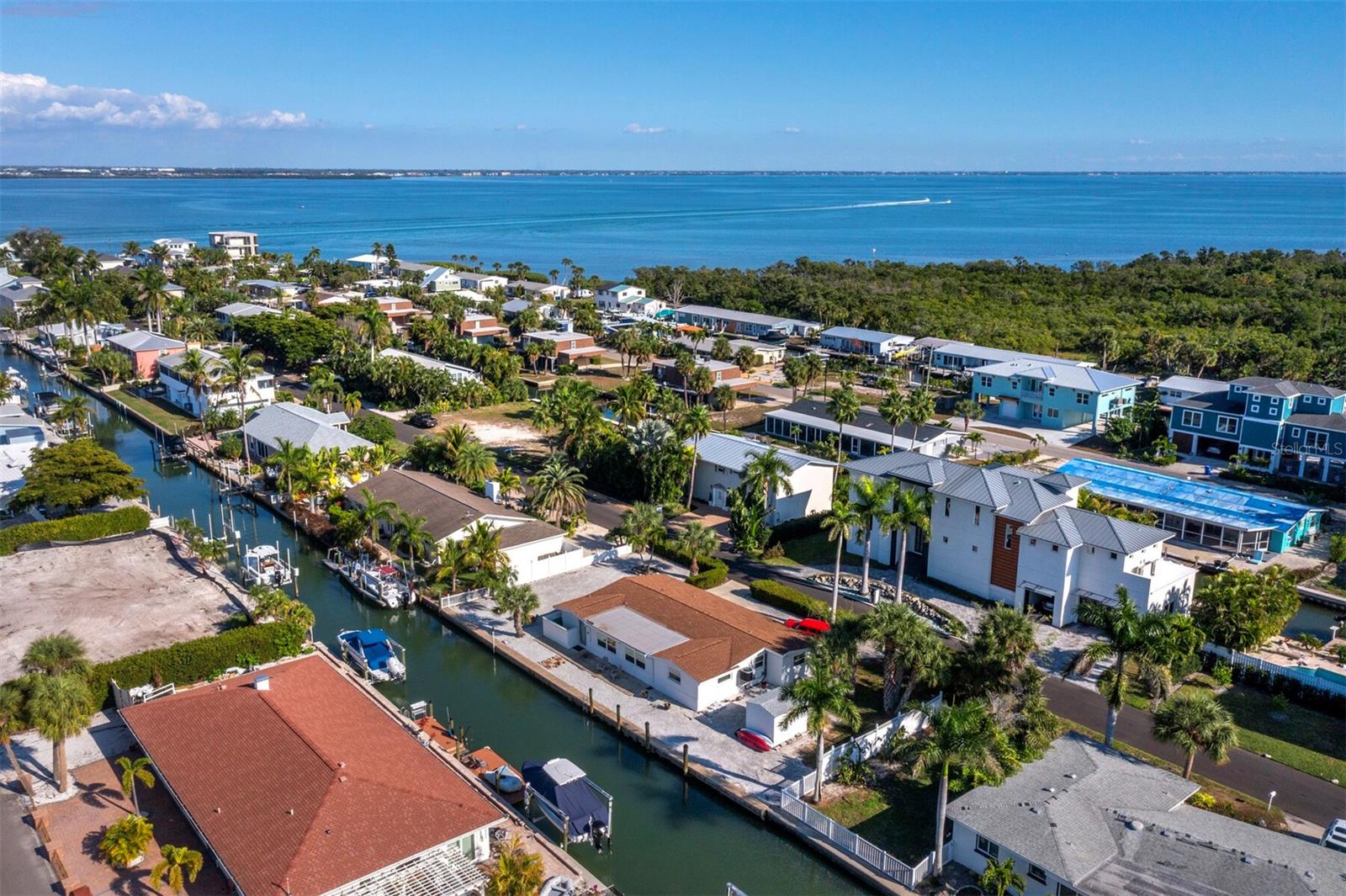LONGBOAT KEY - Residential