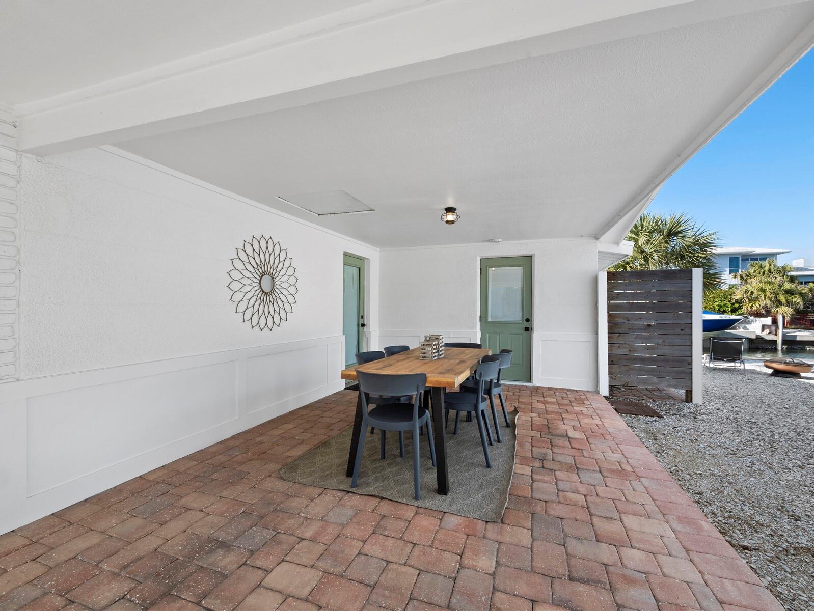 LONGBOAT KEY - Residential