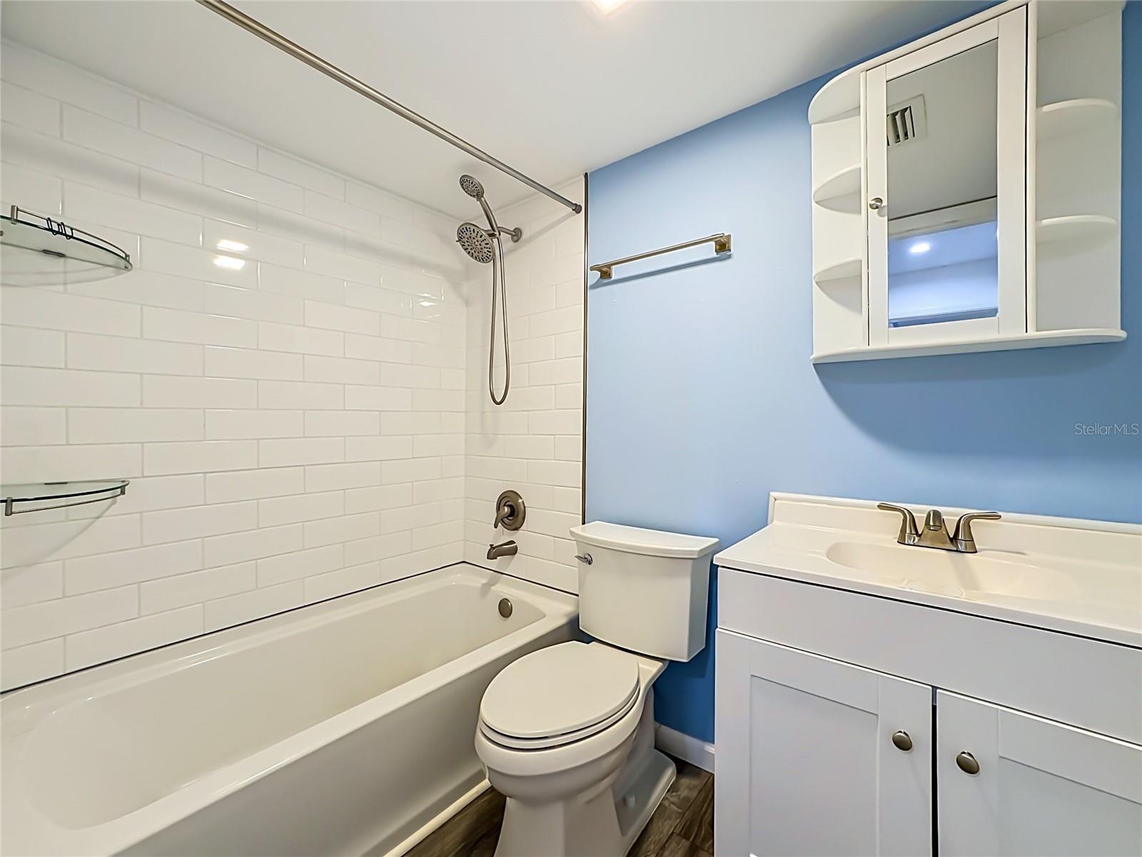 VIKING VILLAS - Residential