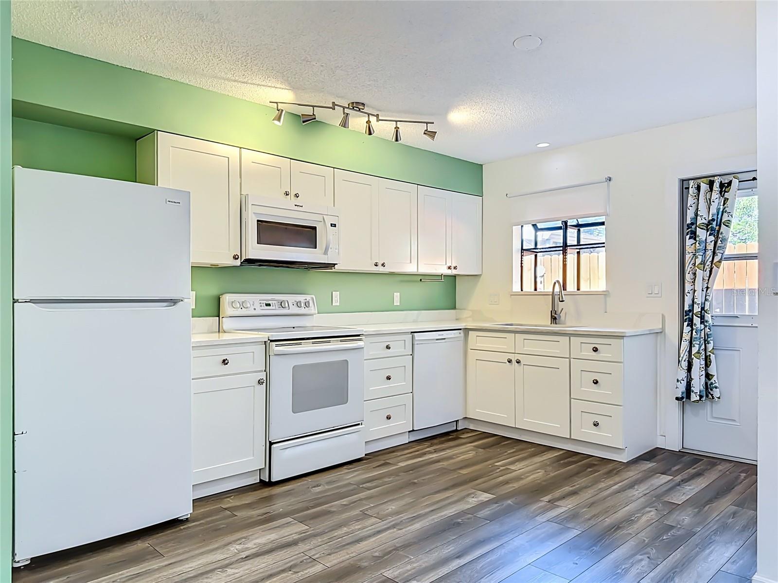 VIKING VILLAS - Residential