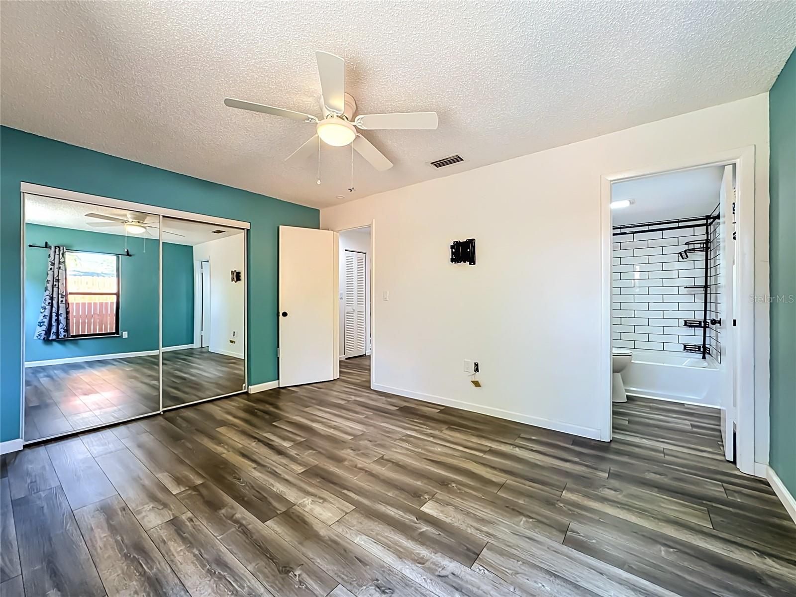 VIKING VILLAS - Residential