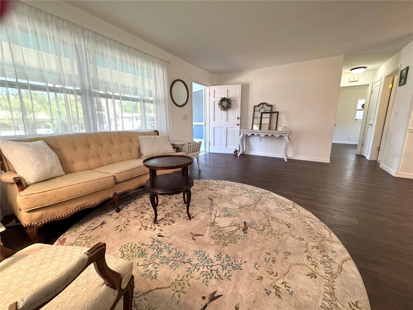 BEVERLY HILLS - Residential