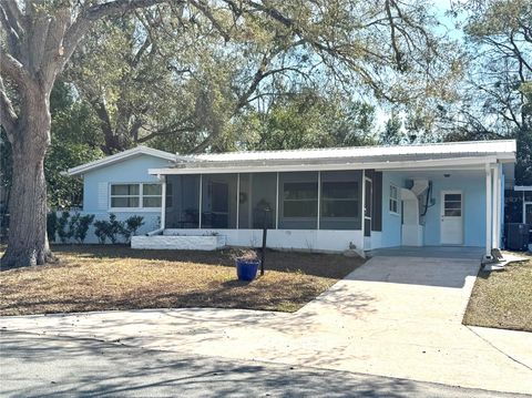 Photo of 7 N Adams Street, Beverly Hills, FL 34465 (MLS # OM720651)