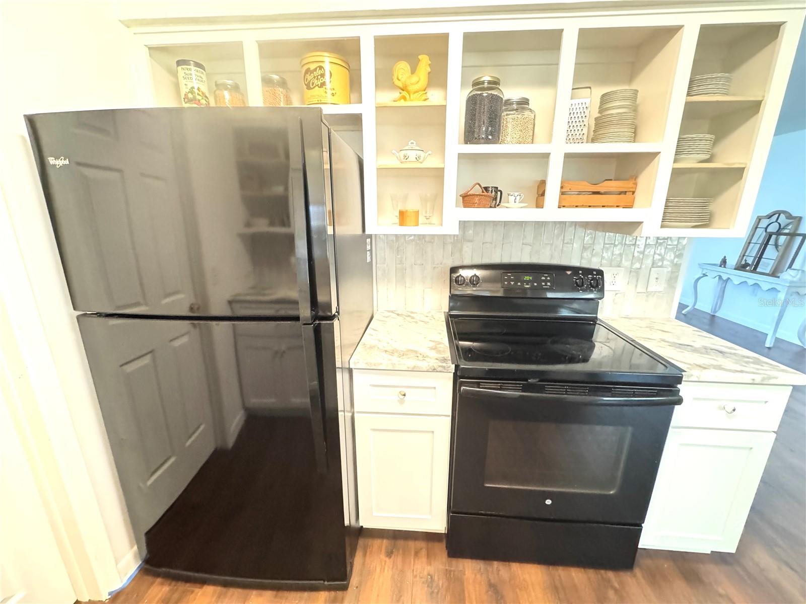 BEVERLY HILLS - Residential