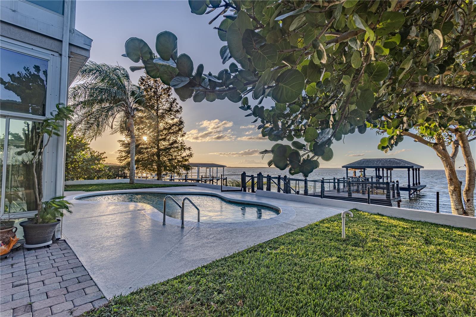 LAKEVIEW RESERVE 46/149 - Residential