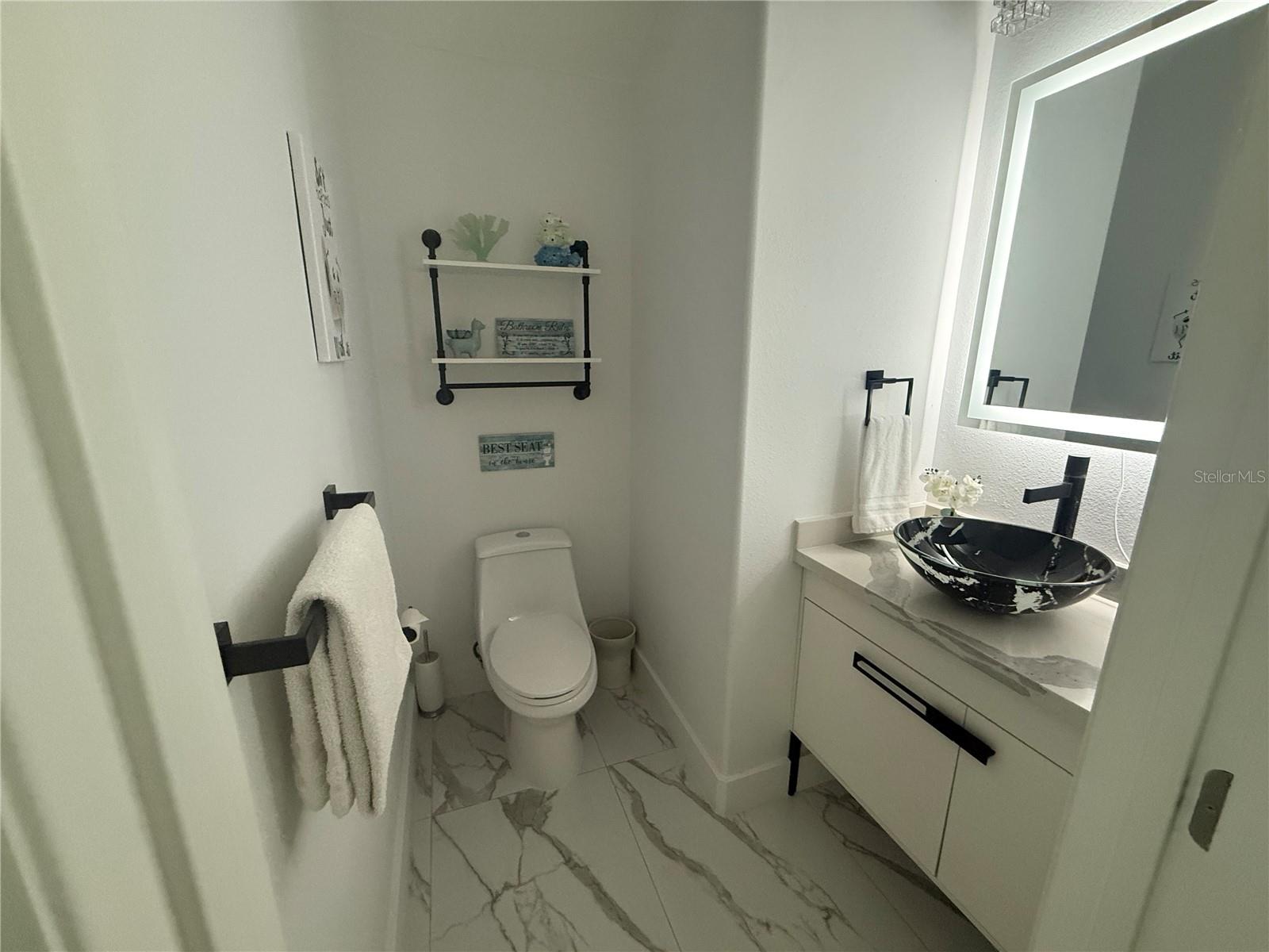 LAKEVIEW RESERVE 46/149 - Residential