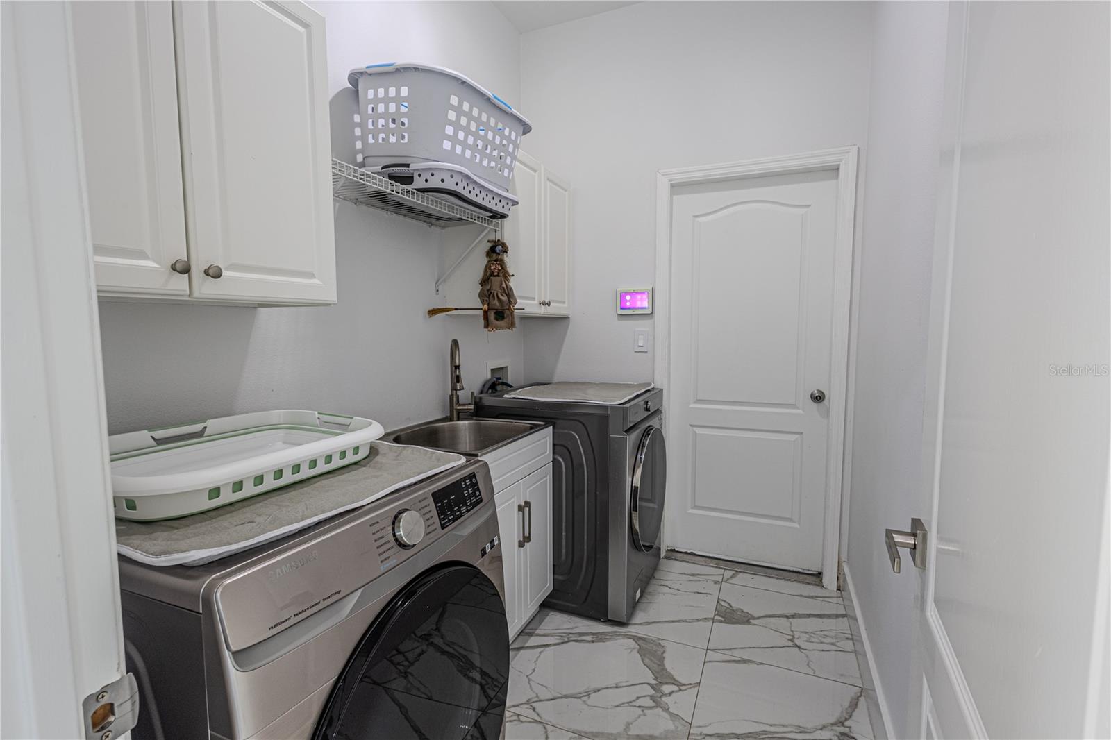 LAKEVIEW RESERVE 46/149 - Residential