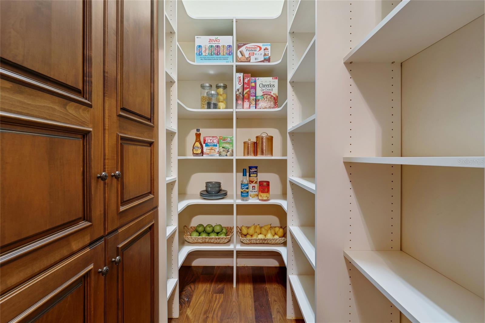 BALDWIN PARK UT 01 50 121 - Residential