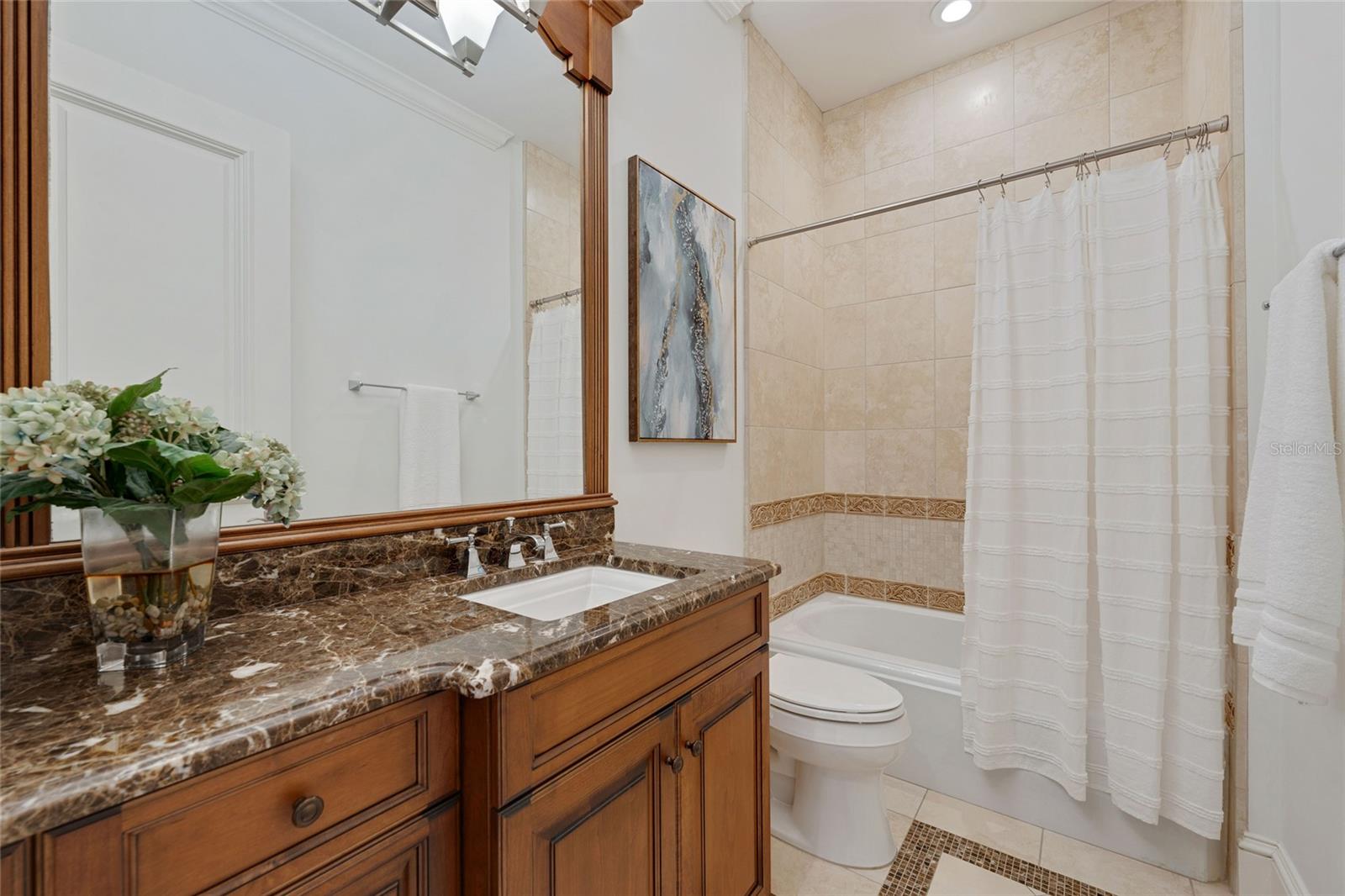 BALDWIN PARK UT 01 50 121 - Residential