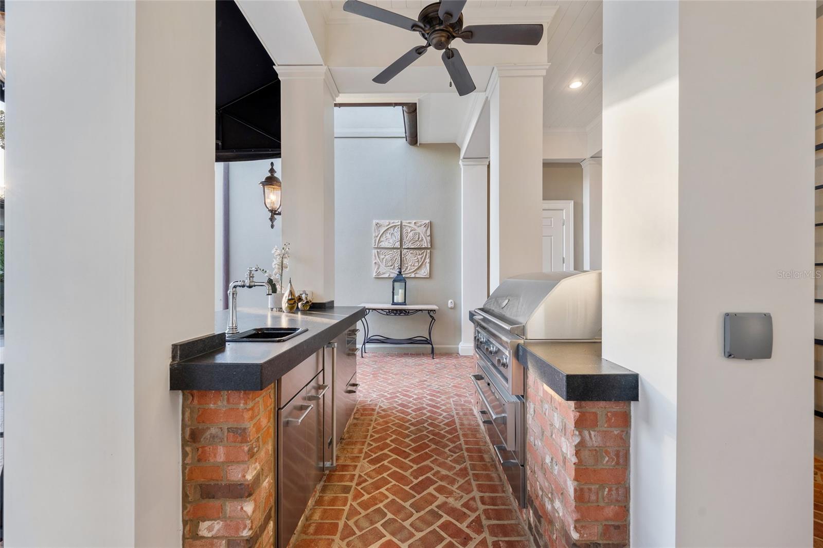 BALDWIN PARK UT 01 50 121 - Residential