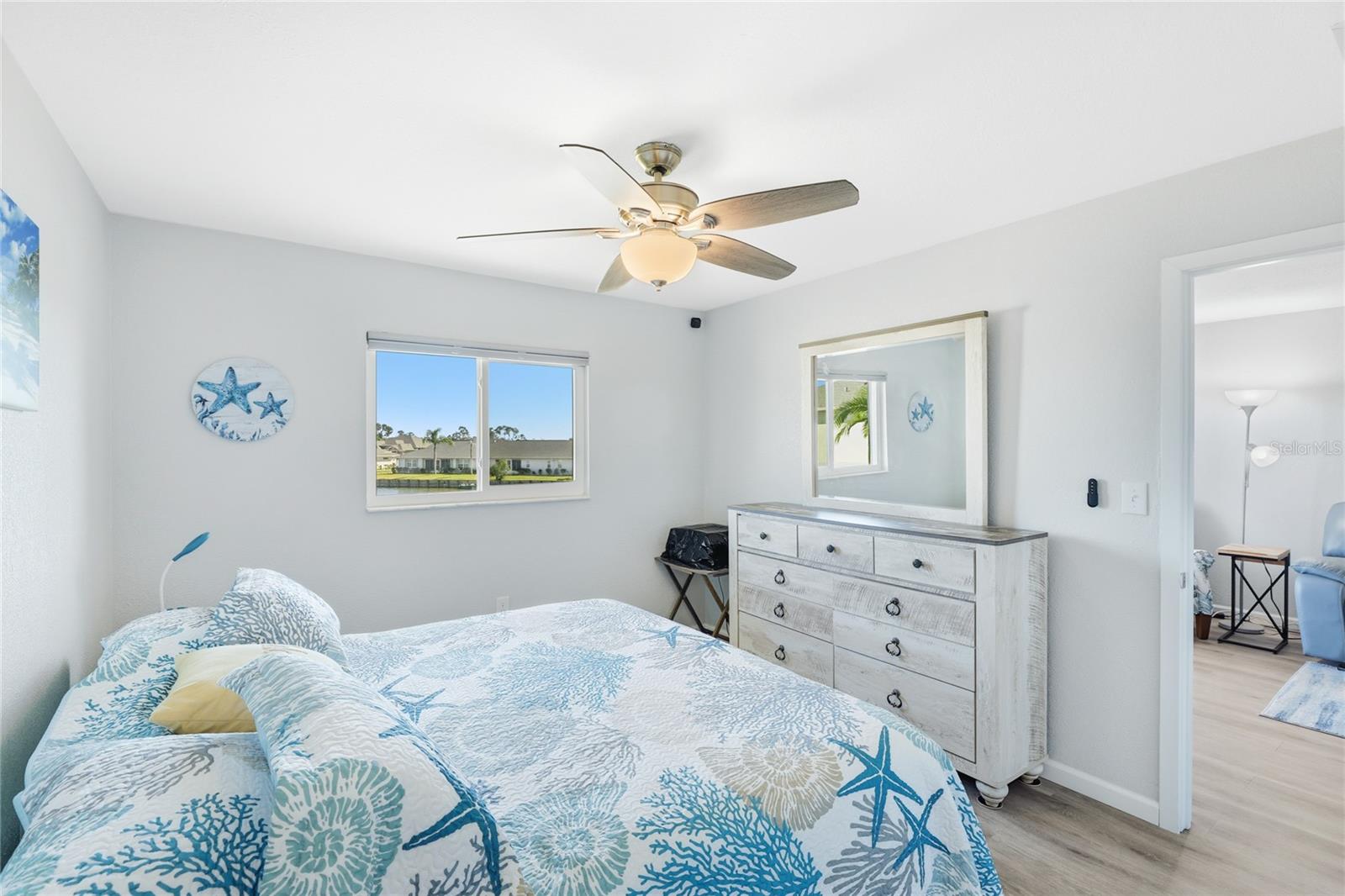 HERON POINTE - Residential