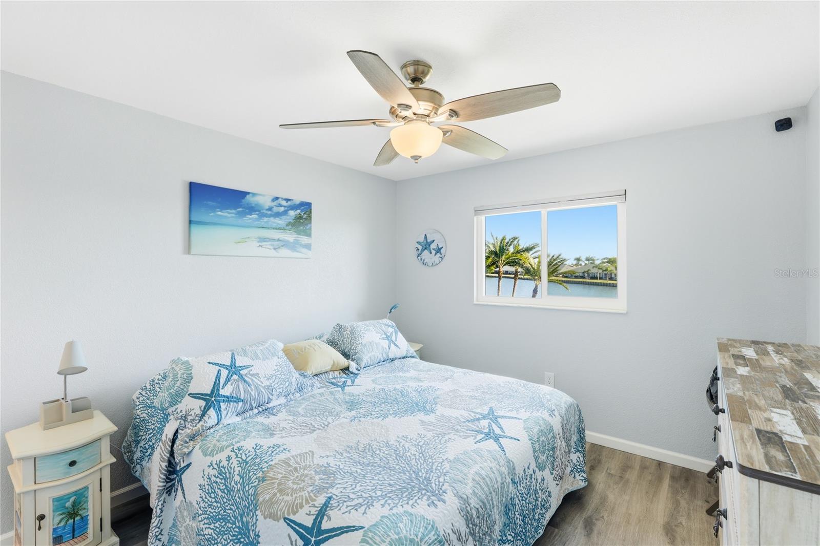 HERON POINTE - Residential