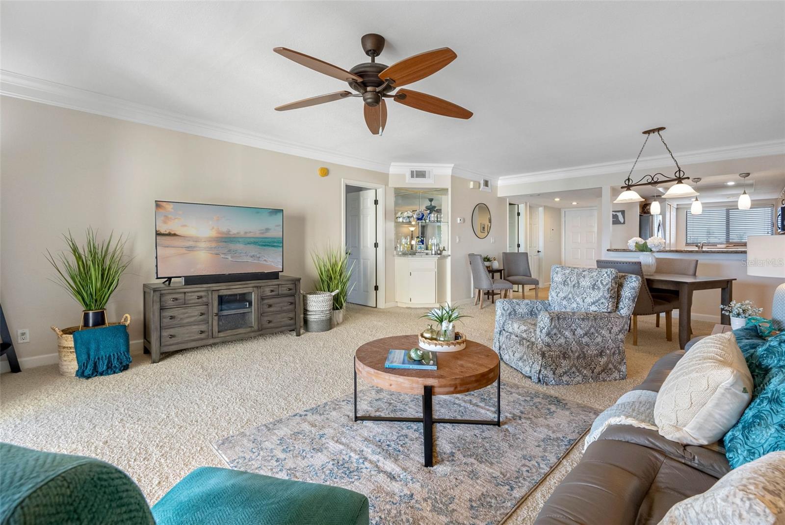 ANCHOR COVE 1 CONDO - Residential