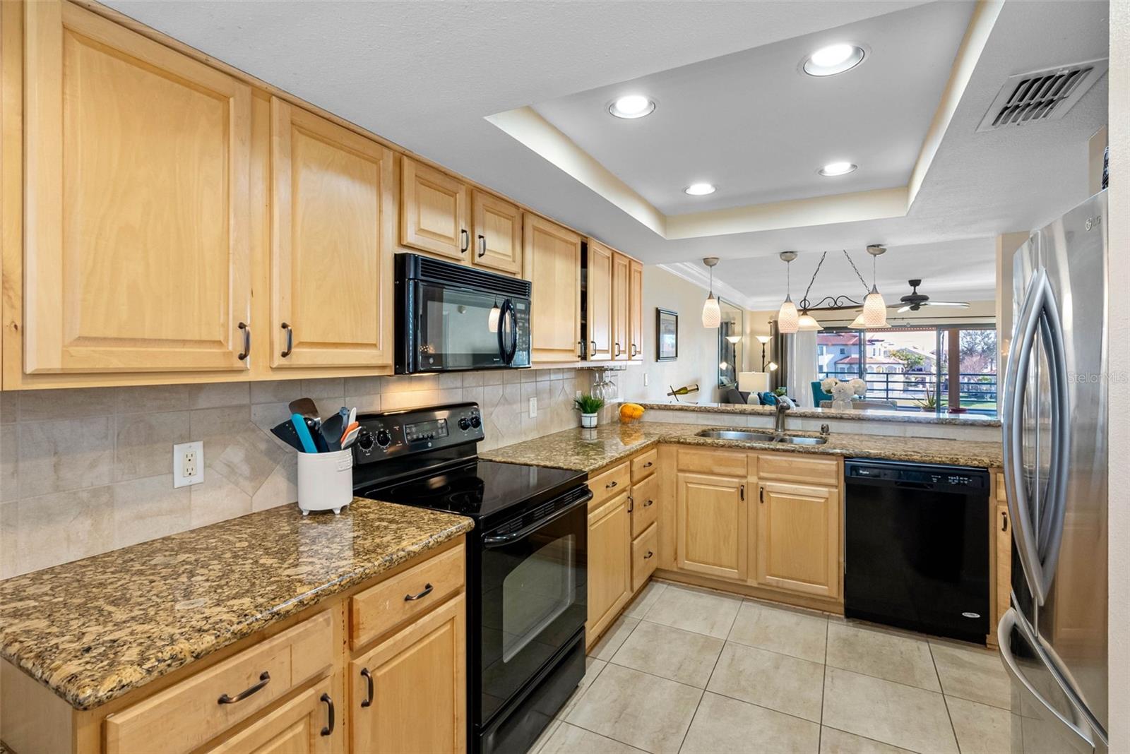ANCHOR COVE 1 CONDO - Residential