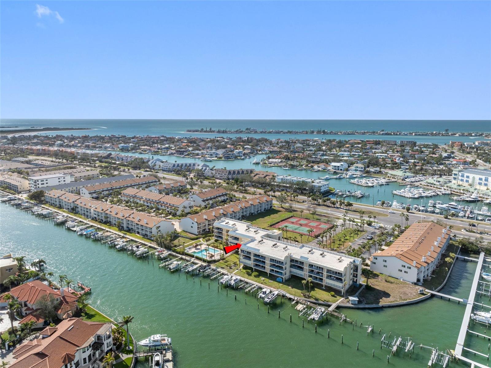 ANCHOR COVE 1 CONDO - Residential