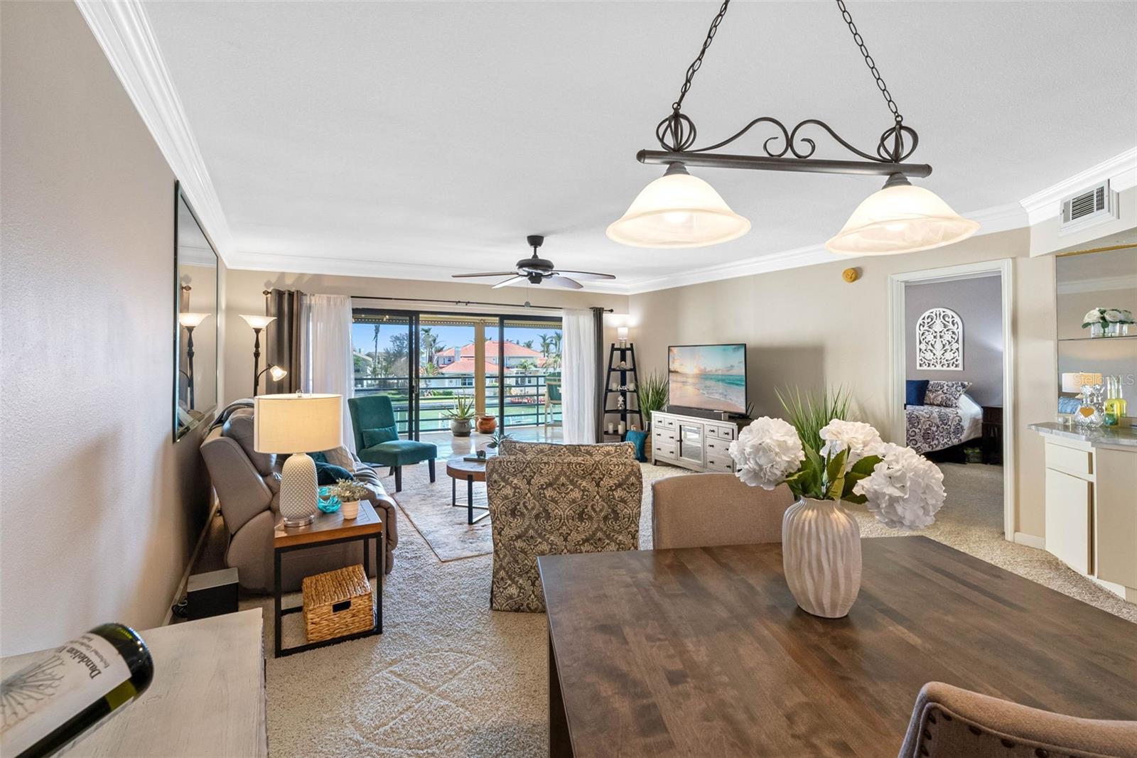 ANCHOR COVE 1 CONDO - Residential