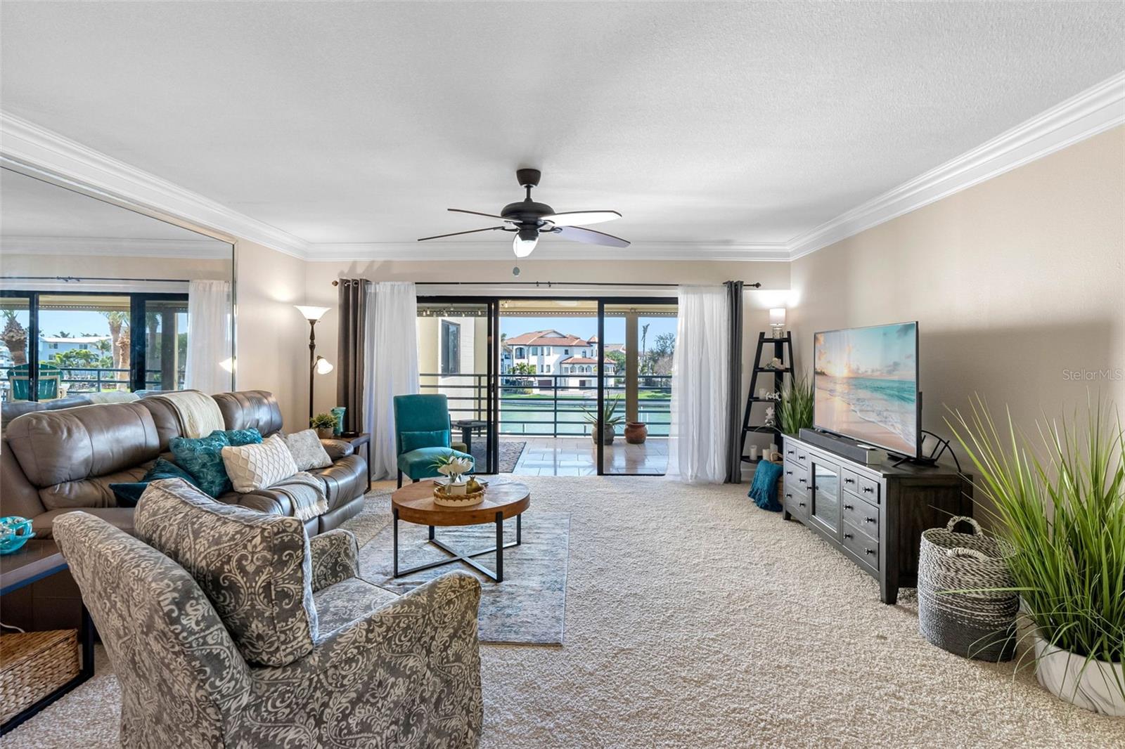 ANCHOR COVE 1 CONDO - Residential