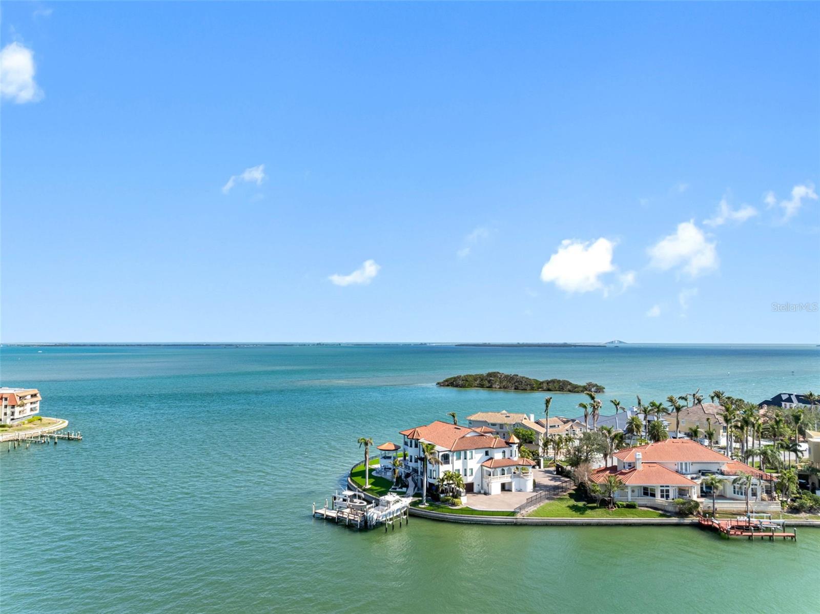 ANCHOR COVE 1 CONDO - Residential