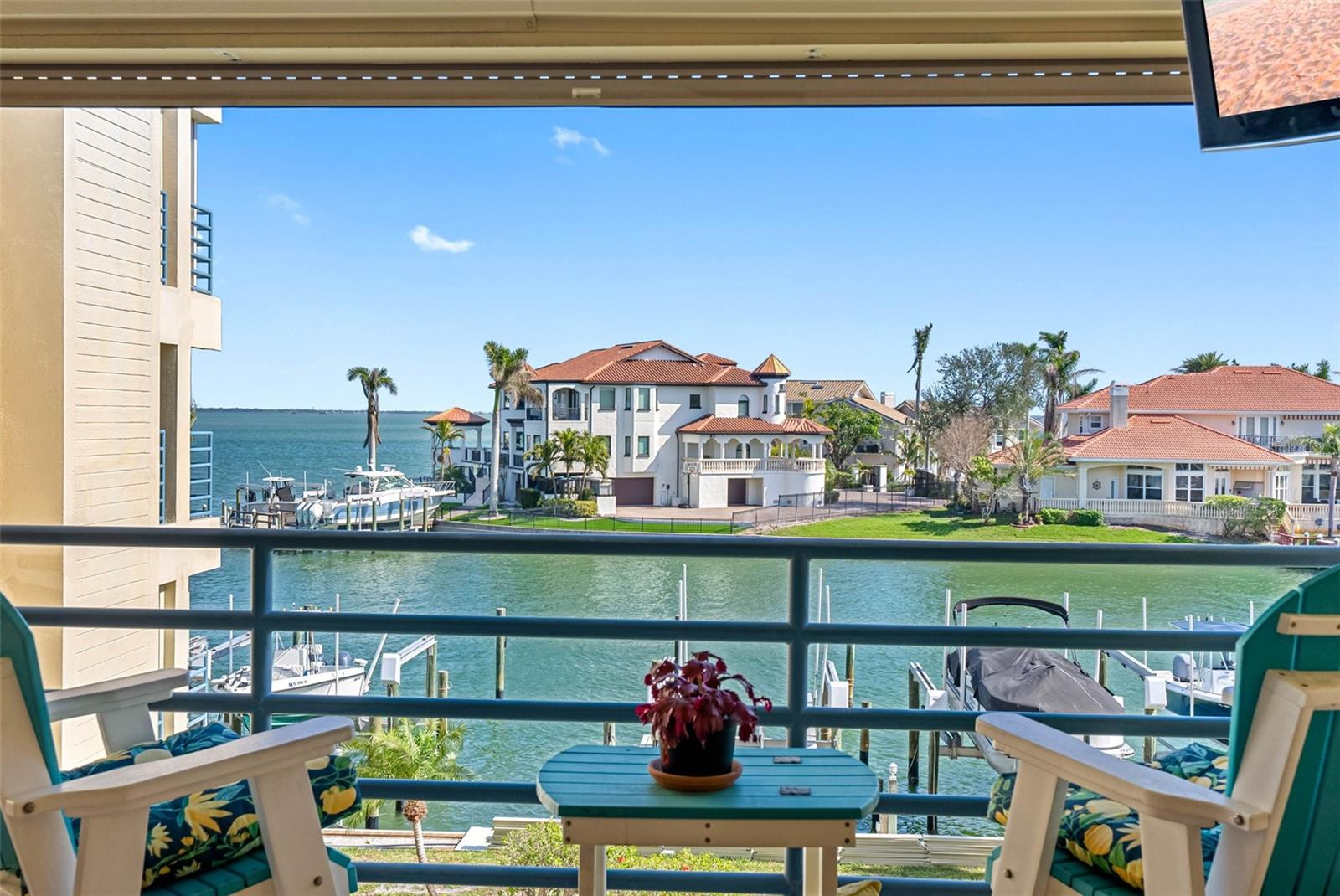 ANCHOR COVE 1 CONDO - Residential