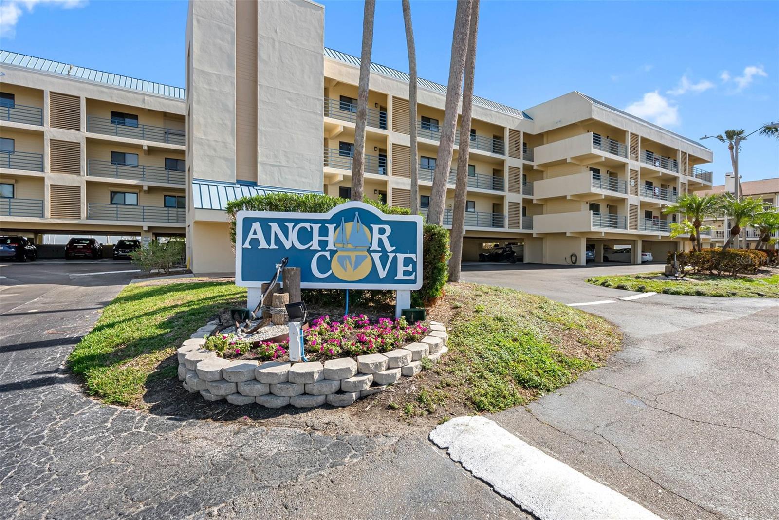 363 PINELLAS BAYWAY S 41