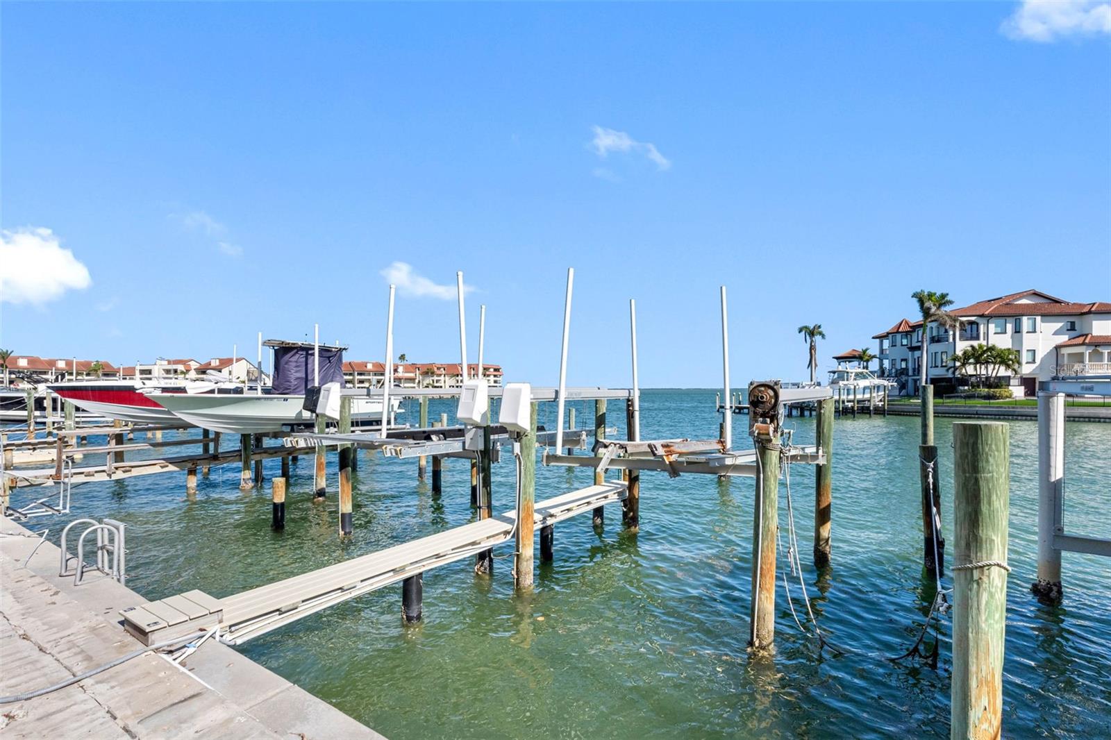 ANCHOR COVE 1 CONDO - Residential