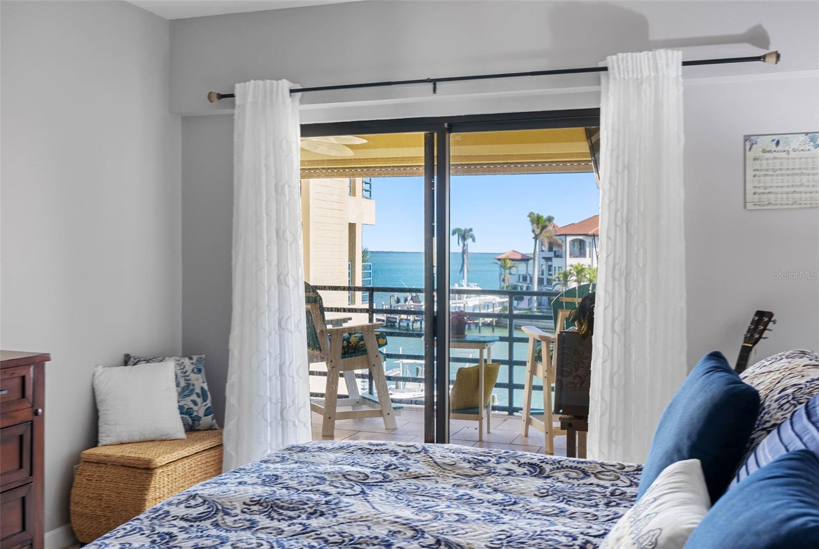 ANCHOR COVE 1 CONDO - Residential
