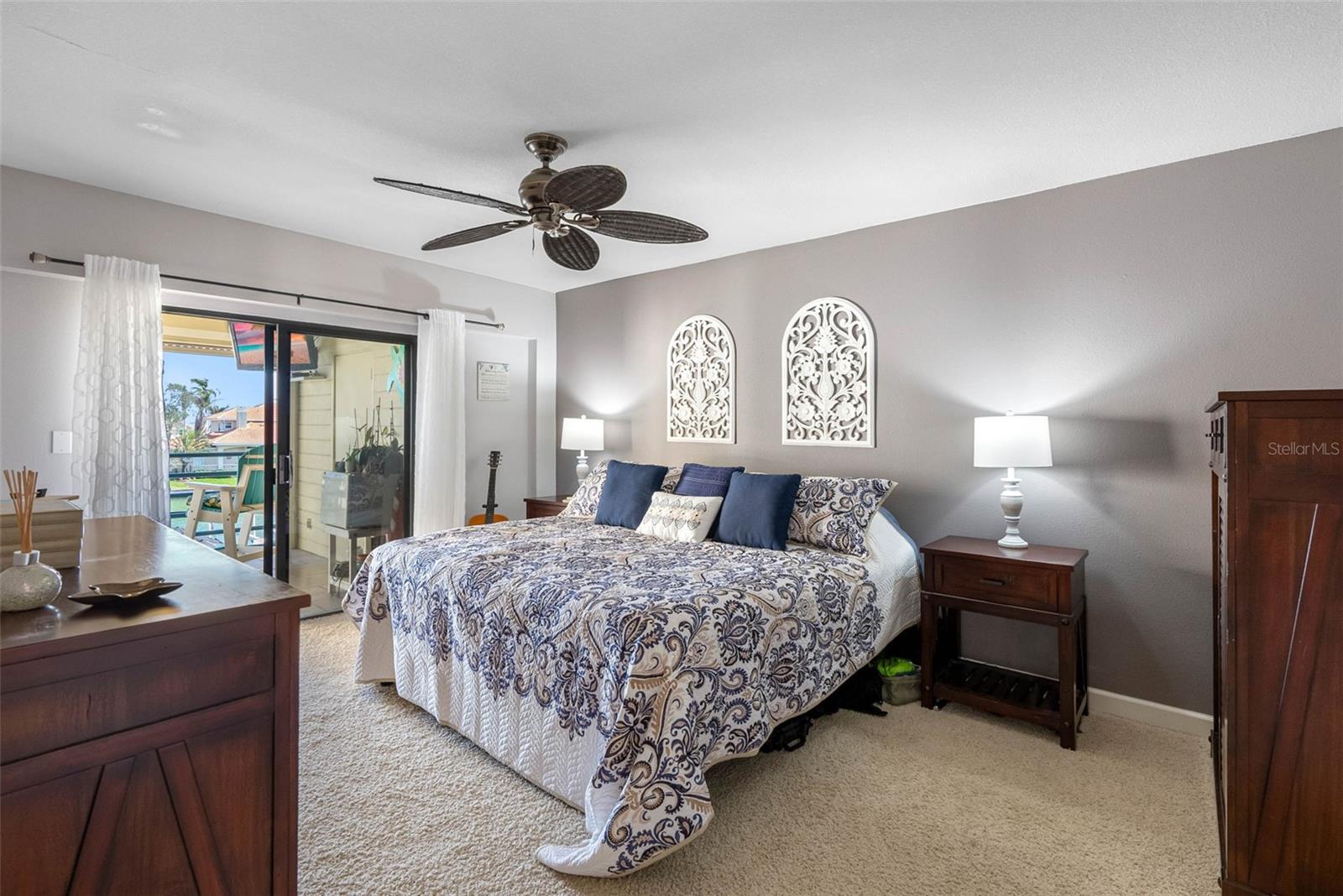 ANCHOR COVE 1 CONDO - Residential
